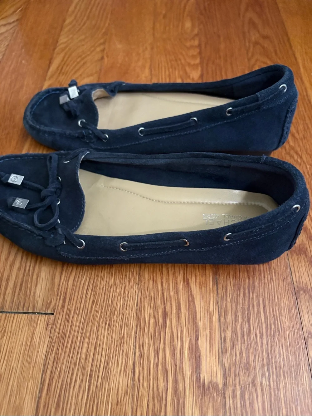 Michael Kors Navy Real Suede Moccasin Loafers Boat Shoes Flats Bow Women’s 6.5